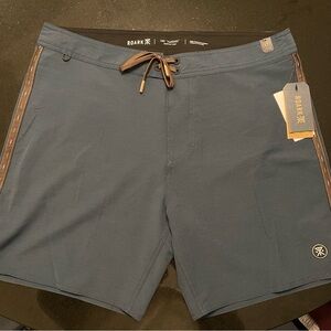 ROARK "Passage" Navy Blue Boardshorts 33 (NWT)